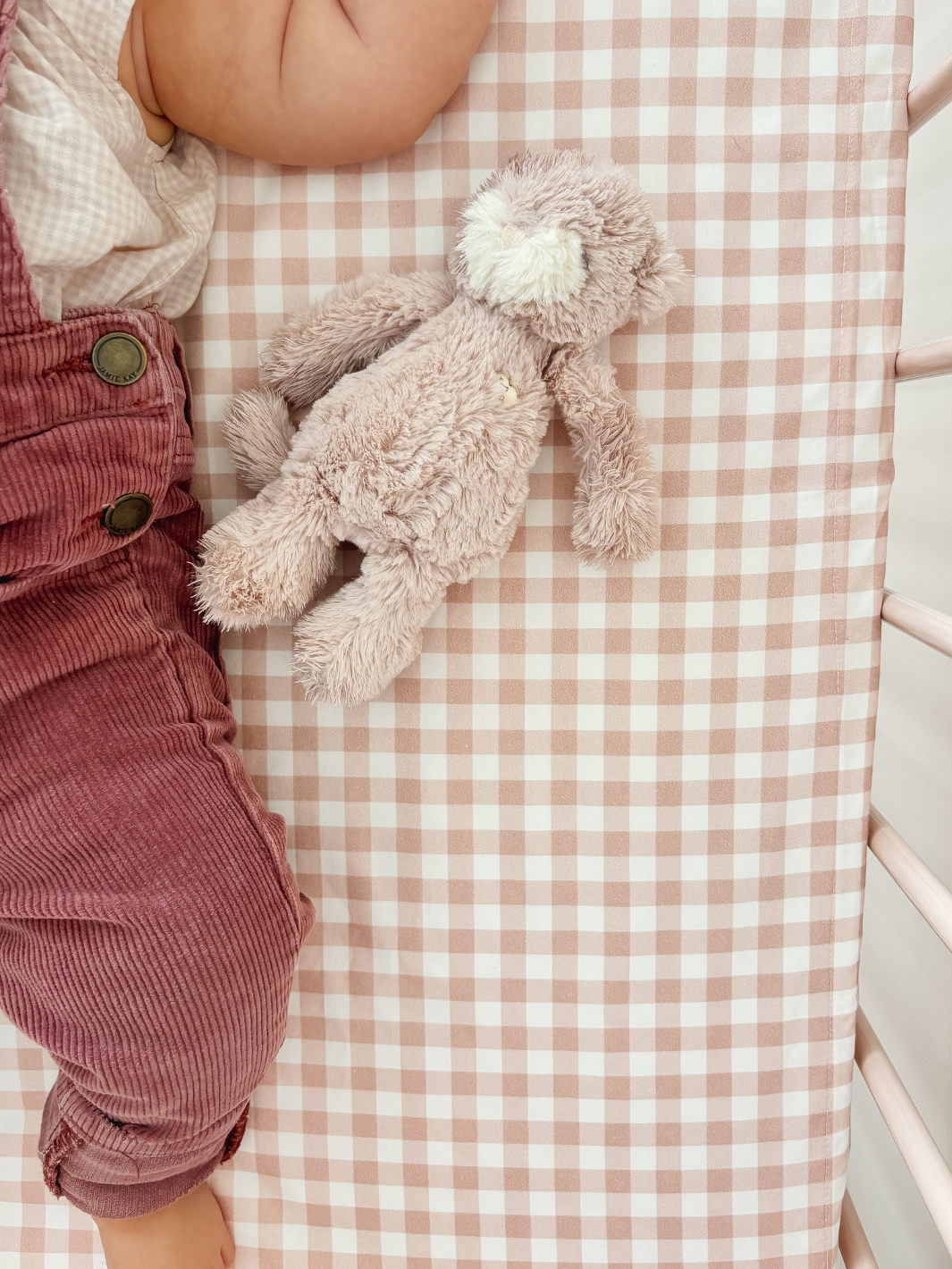 Waterproof cot sheet - Pink Gingham